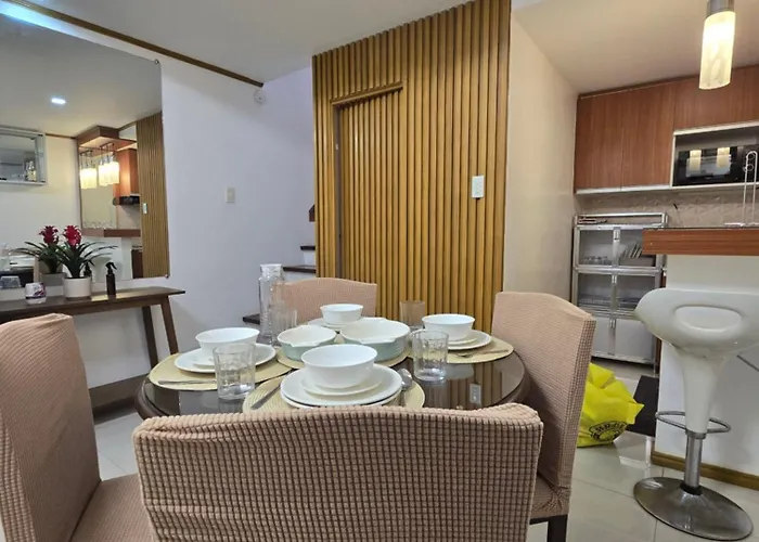 With Car Park, Wifi, Netflix * Compostela (Cebu)