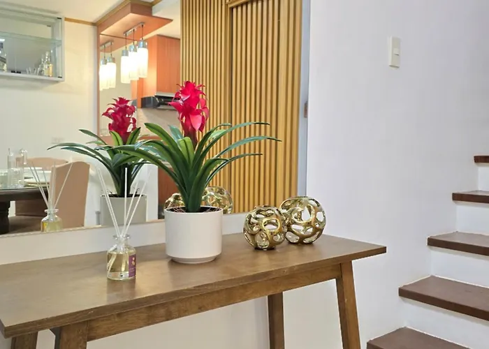 Apartment With Car Park, Wifi, Netflix Compostela (Cebu)