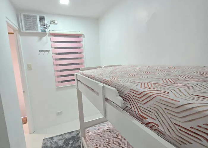 With Car Park, Wifi, Netflix Compostela (Cebu)