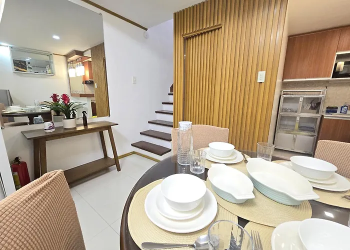 With Car Park, Wifi, Netflix * Compostela (Cebu)